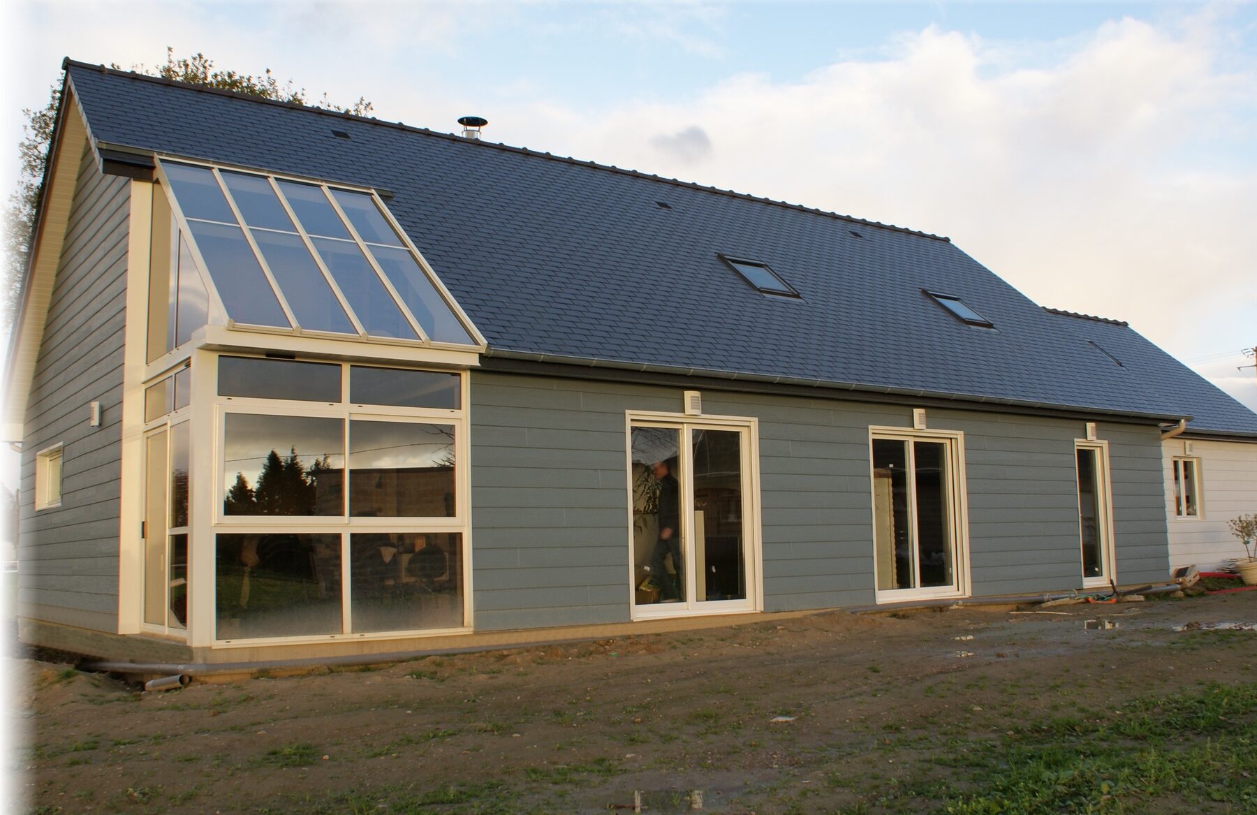 Architecture contemporaine réalisée par Happy Home