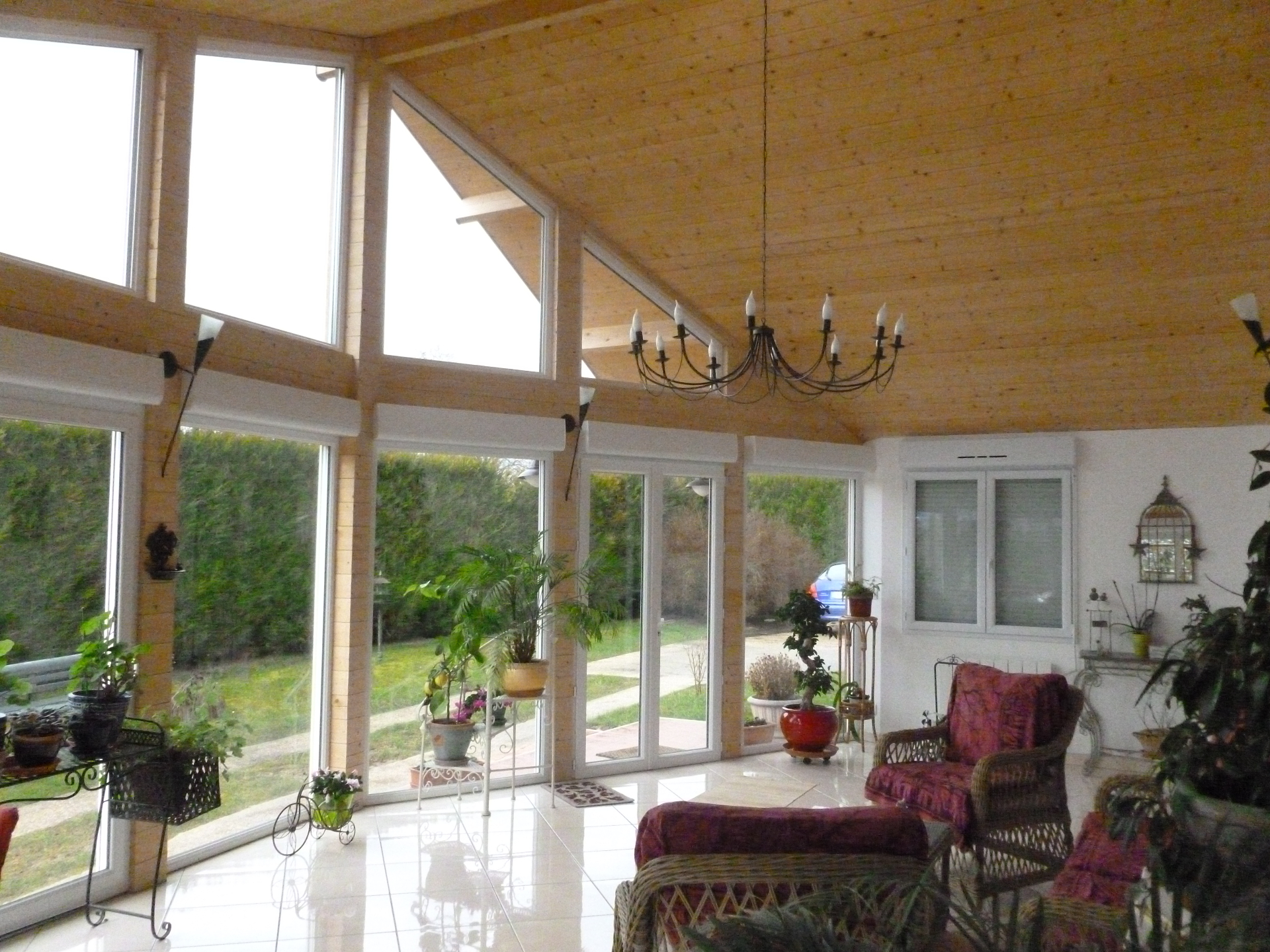 Intérieur maison bois — photo 4